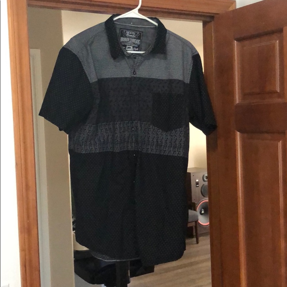Men’s button down Broken Threads Shirt